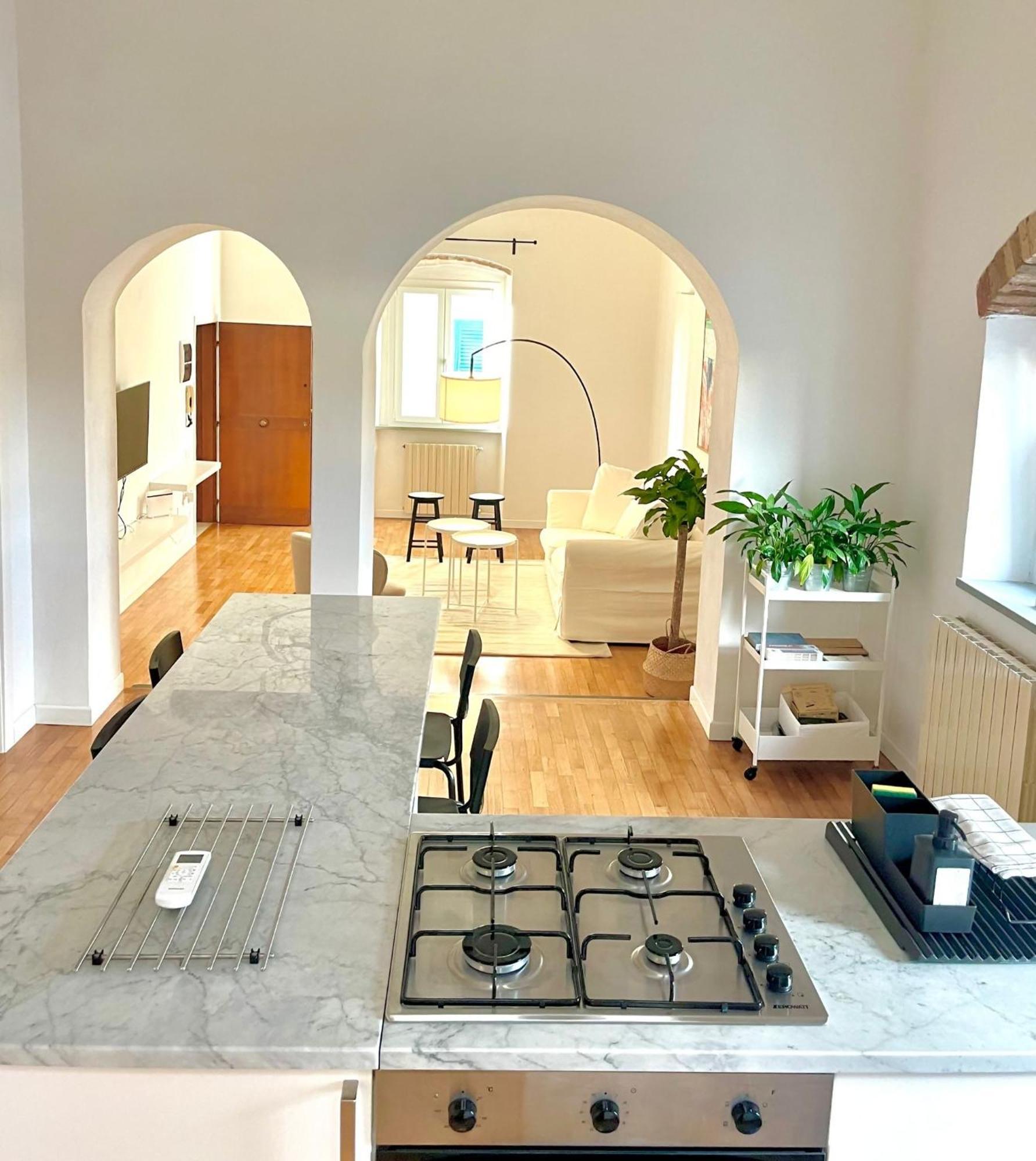 Susannas Lovely New Apartment Livorno Eksteriør bilde